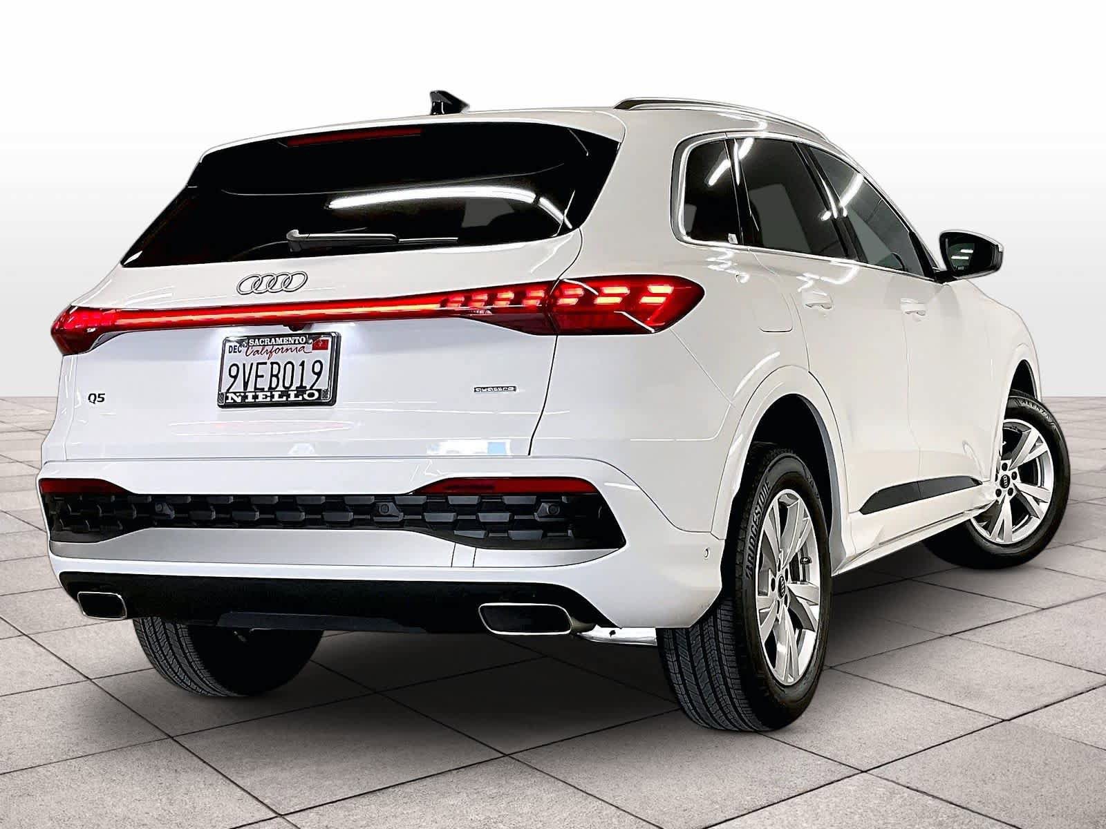 Certified 2025 Audi Q5 Premium AWD/4WD image 14