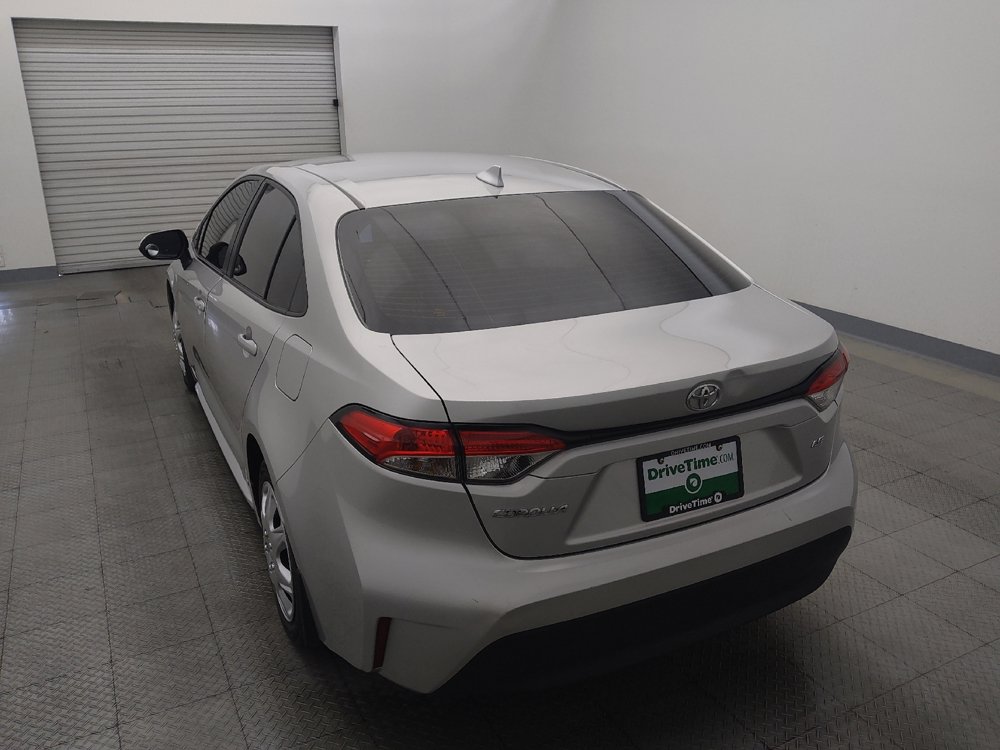 Used 2025 Toyota Corolla LE FWD image 6
