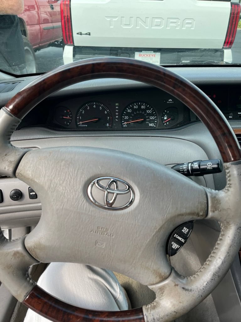 Used 2003 Toyota Avalon XLS FWD image 3