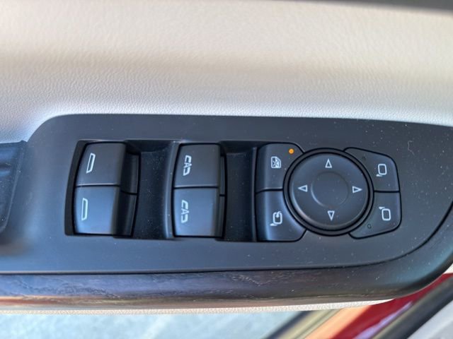 Used 2021 GMC Acadia Denali w/ Denali Technology Package FWD image 15