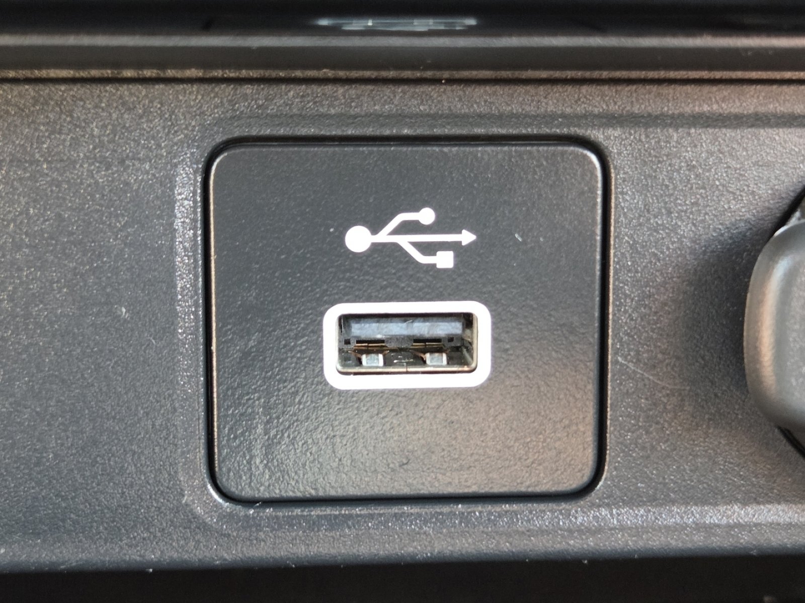 Certified 2024 Honda CR-V LX image 5