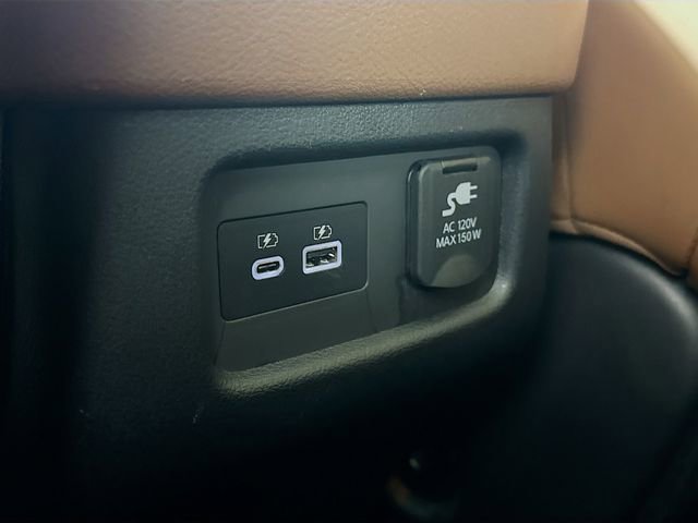 Certified 2022 Nissan Pathfinder Platinum w/ Cargo Package image 27