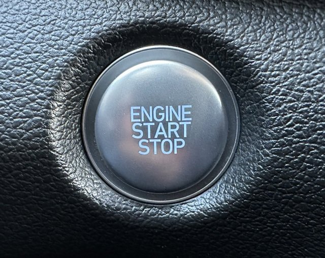 Used 2022 Hyundai Santa Fe Blue image 22