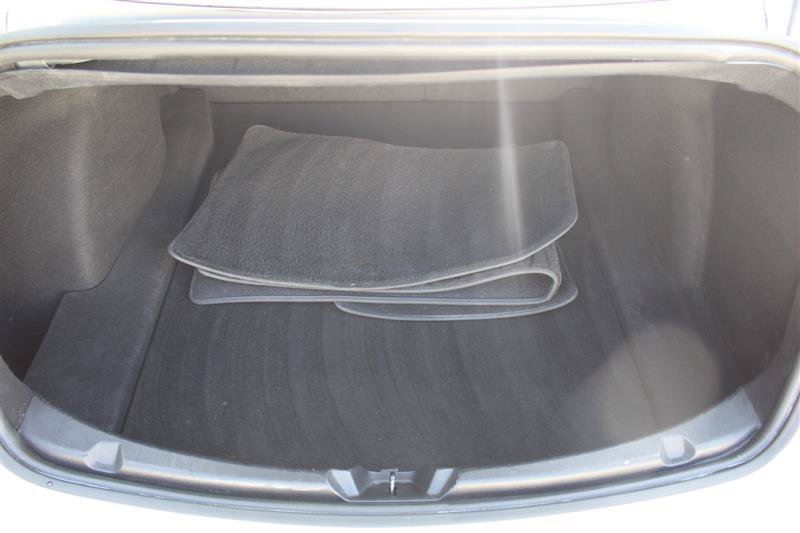 Used 2018 Tesla Model 3 RWD image 16