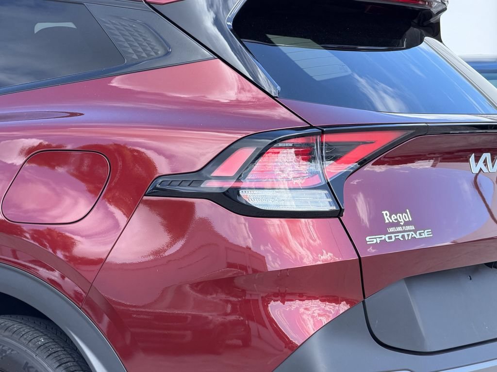 Certified 2023 Kia Sportage X-Line w/ X-Line Premium Package AWD/4WD image 10
