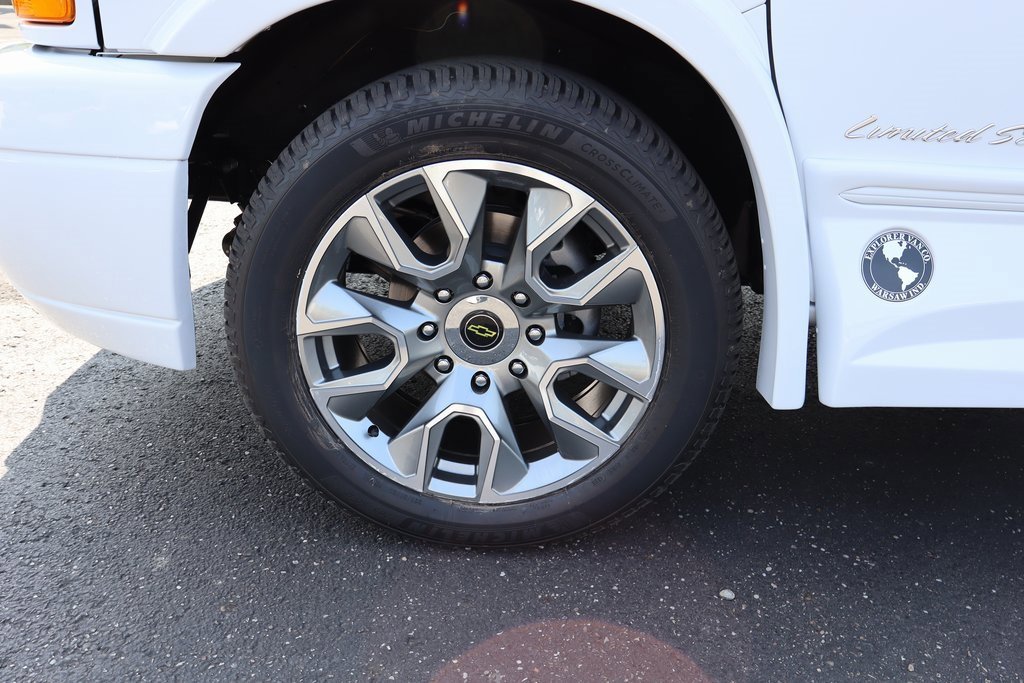 New 2025 Chevrolet Express 2500 Extended w/ Driver Convenience Package image 38