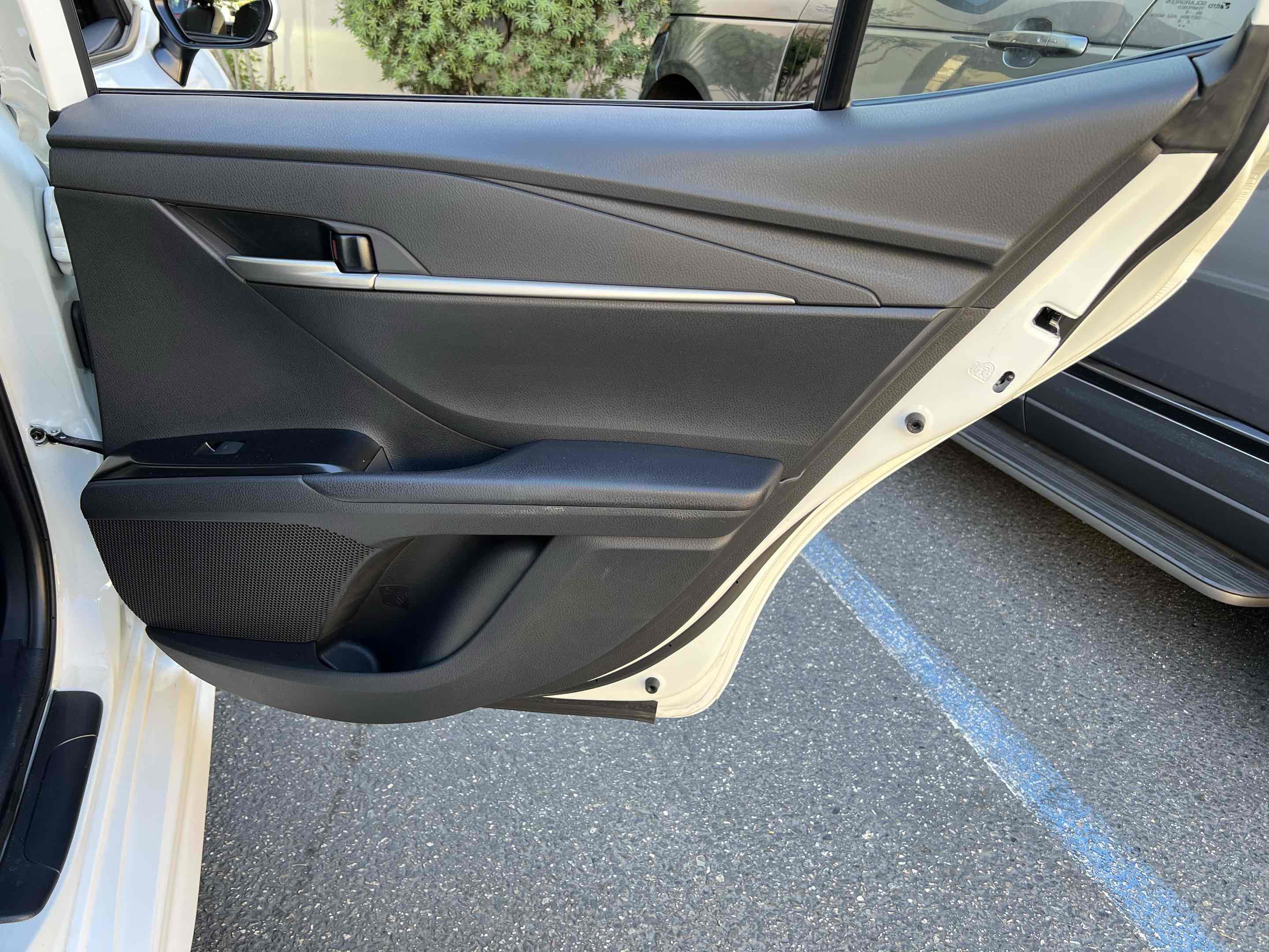 Used 2025 Toyota Camry SE image 69