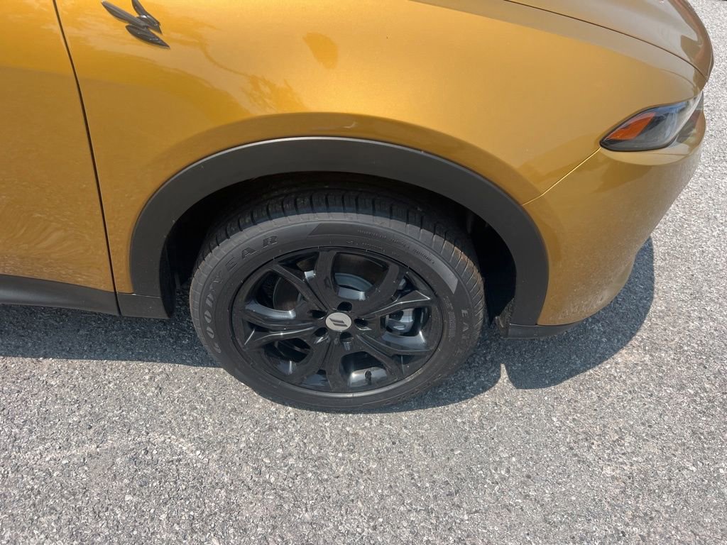 New 2024 Dodge Hornet GT w/ GT Blacktop Package image 10