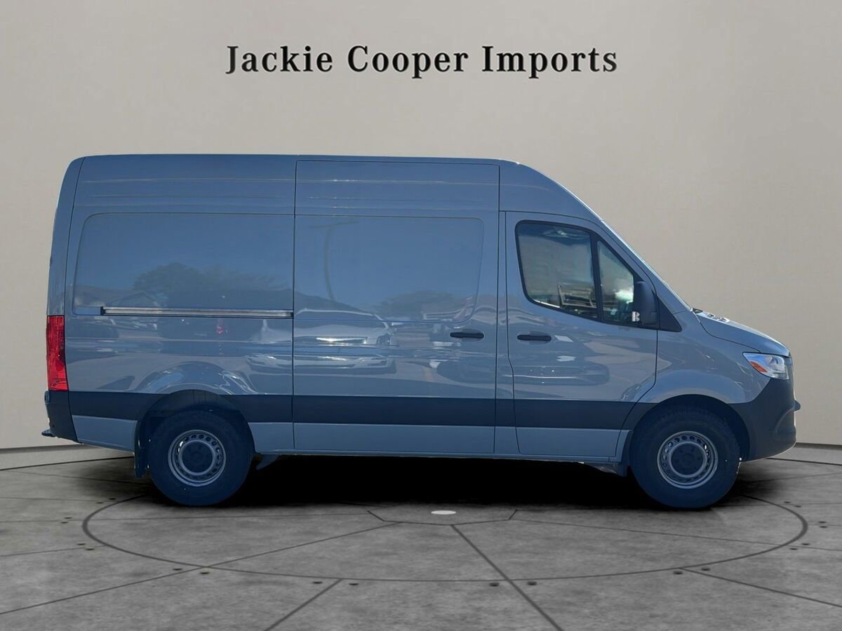 New 2026 Mercedes-Benz Sprinter 2500 image 6