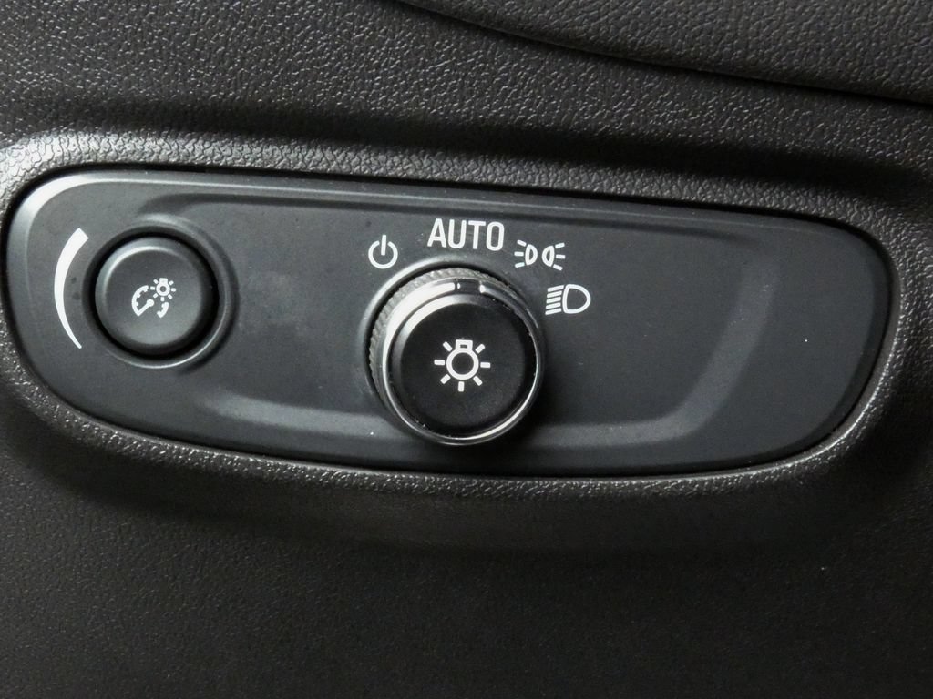 Used 2024 Chevrolet Equinox LT AWD/4WD image 19