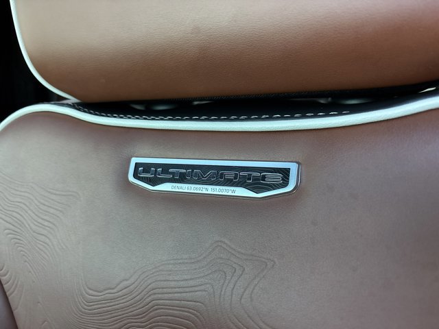 Used 2024 GMC Sierra 2500 Denali Ultimate image 26