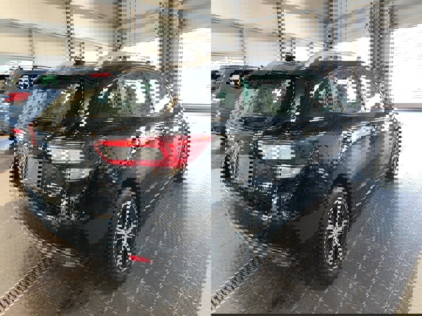 Used 2019 Subaru Impreza 2.0i Premium image 16