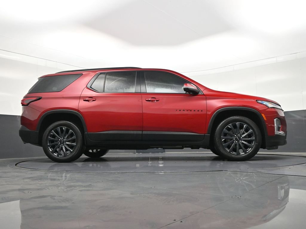Used 2023 Chevrolet Traverse RS image 29
