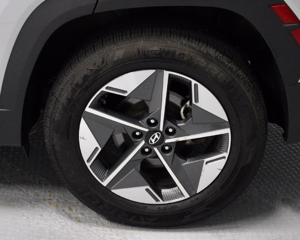 Used 2025 Hyundai Tucson SEL AWD/4WD image 18