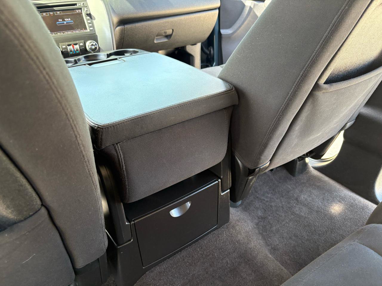 Used 2010 Chevrolet Tahoe LS RWD image 29