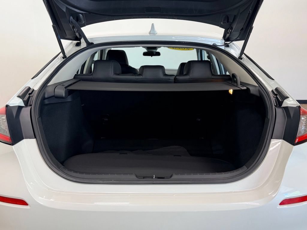 Used 2023 Honda Civic EX-L image 6
