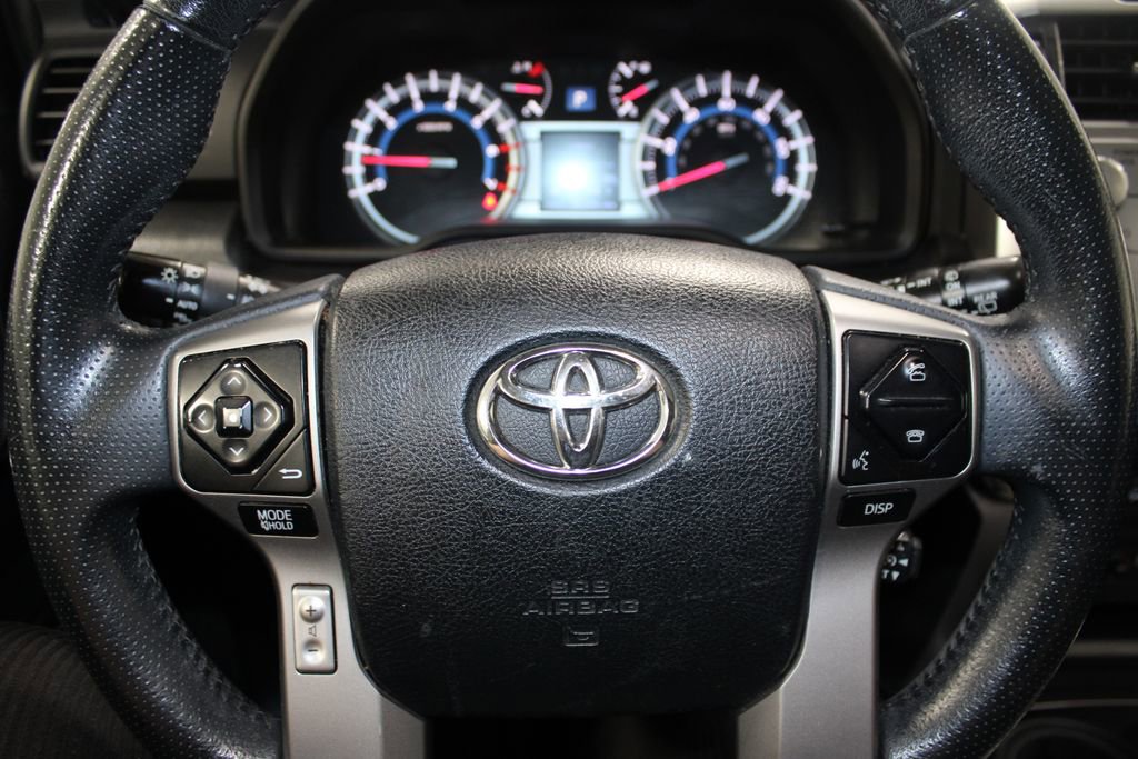 Used 2016 Toyota 4Runner Limited image 35