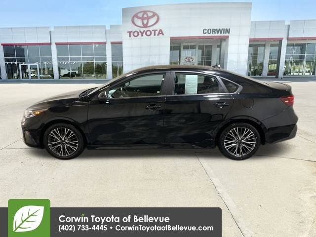 Used 2023 Kia Forte GT-Line w/ GT-Line Technology Package video 2