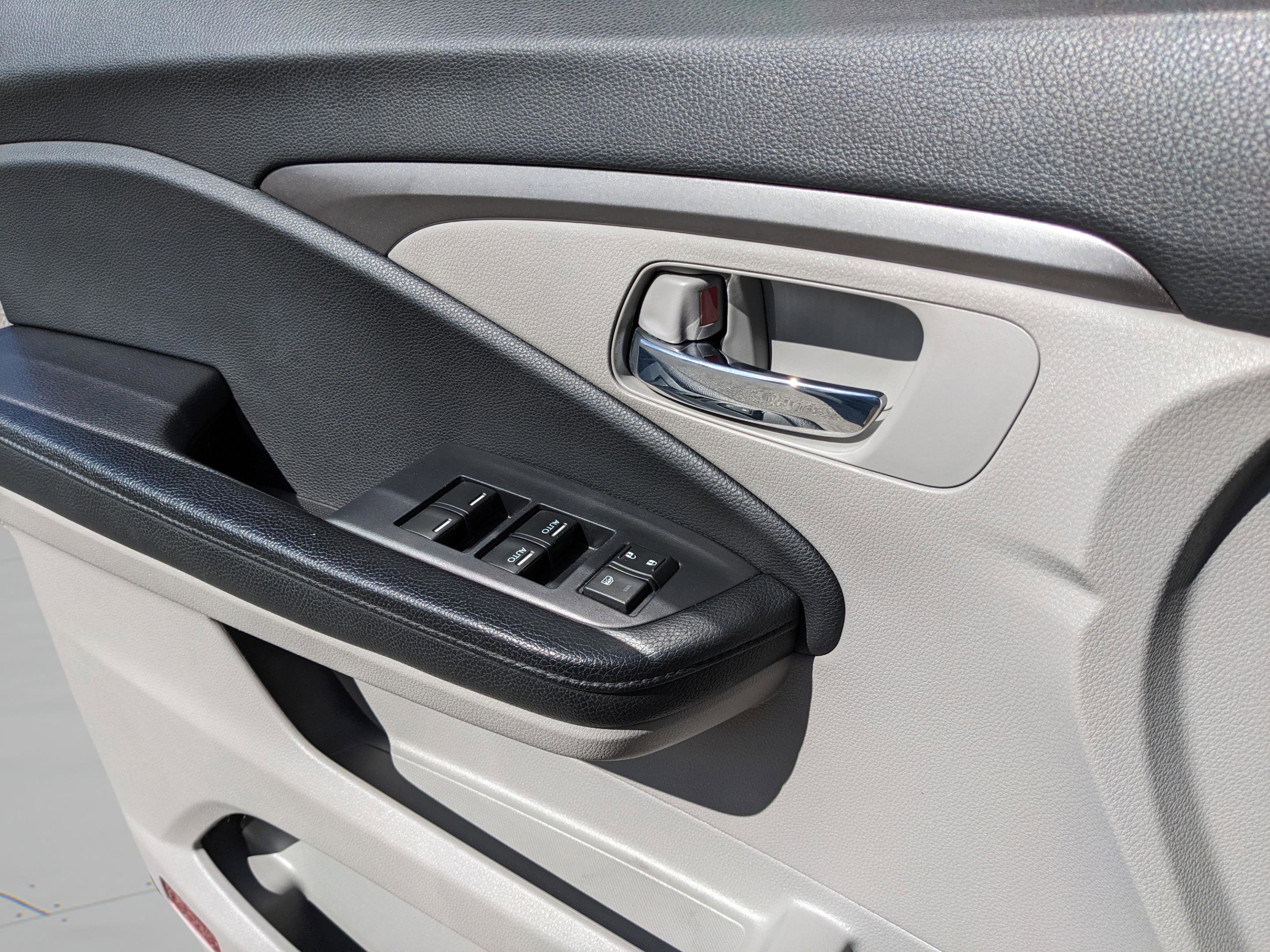 Used 2018 Honda Pilot EX-L image 21