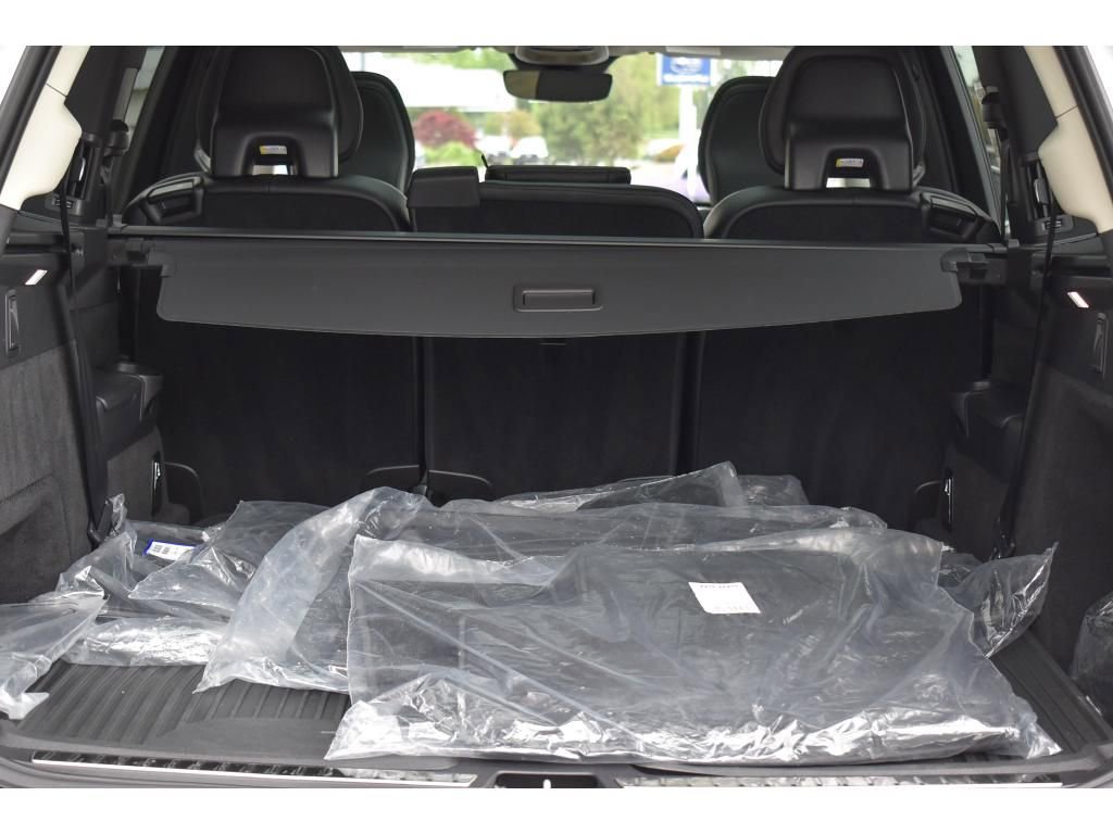 Used 2023 Volvo XC90 B5 Core w/ Protection Package Premier image 24