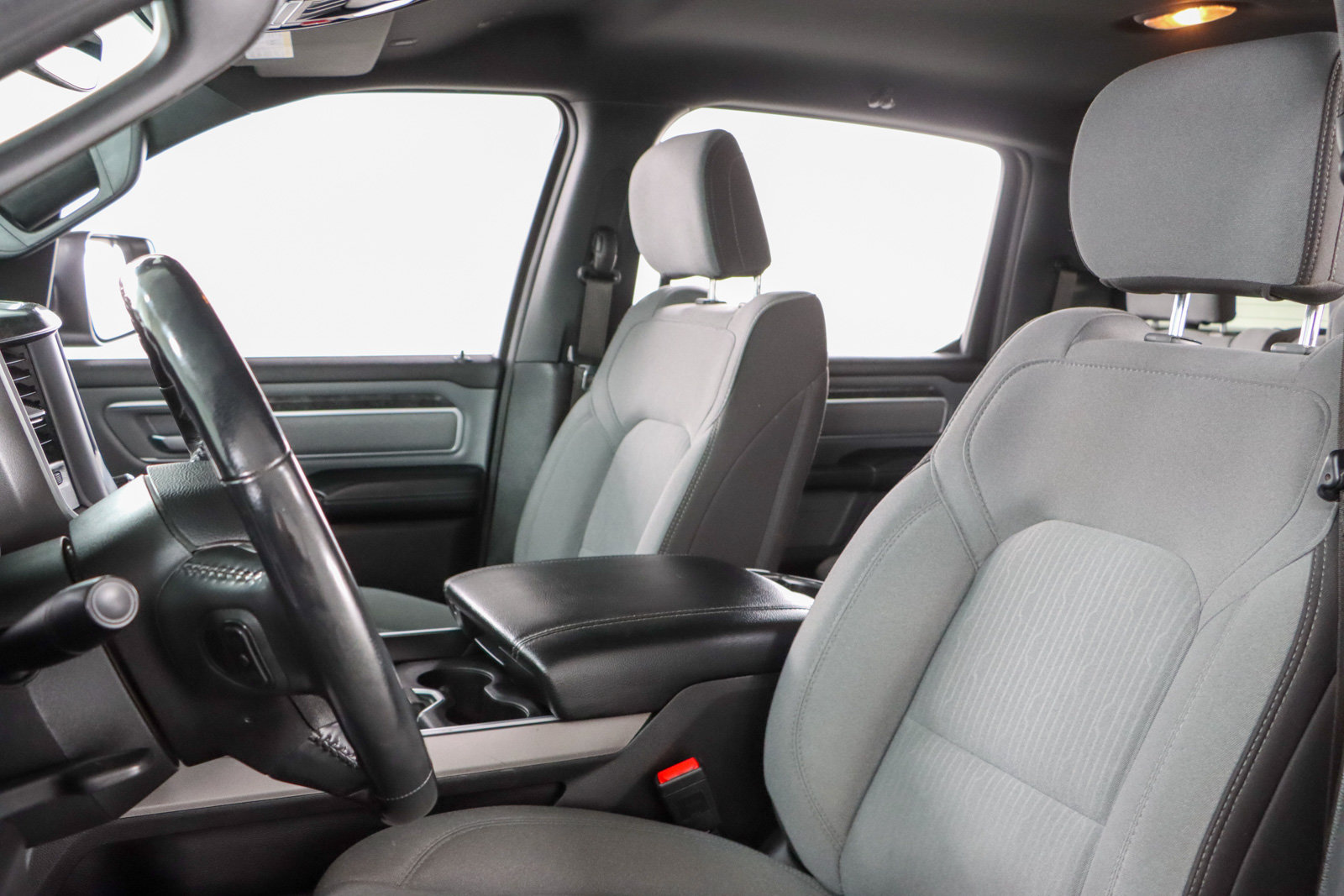 Used 2023 RAM 1500 Big Horn AWD/4WD image 24
