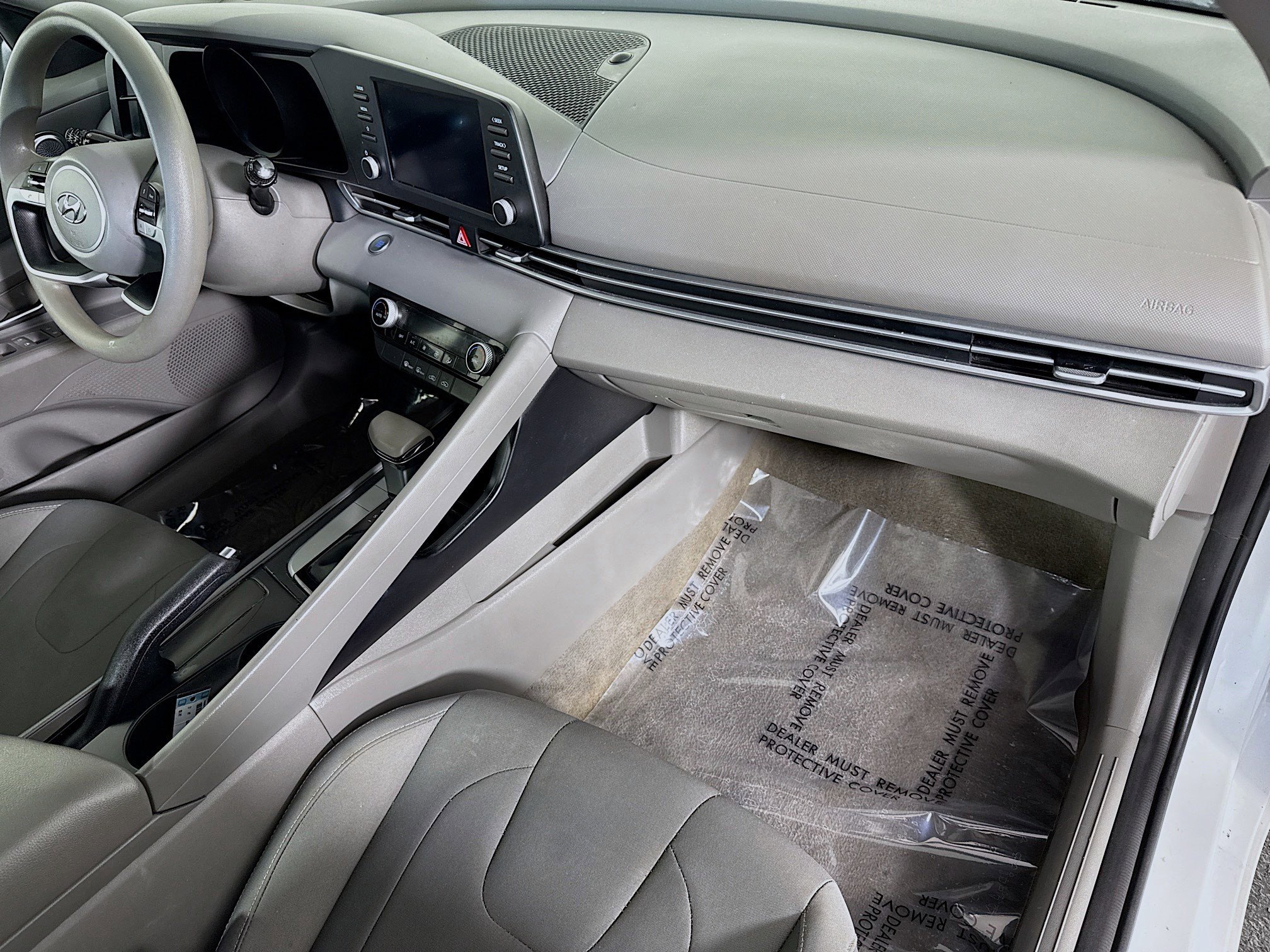 Used 2021 Hyundai Elantra SEL image 30