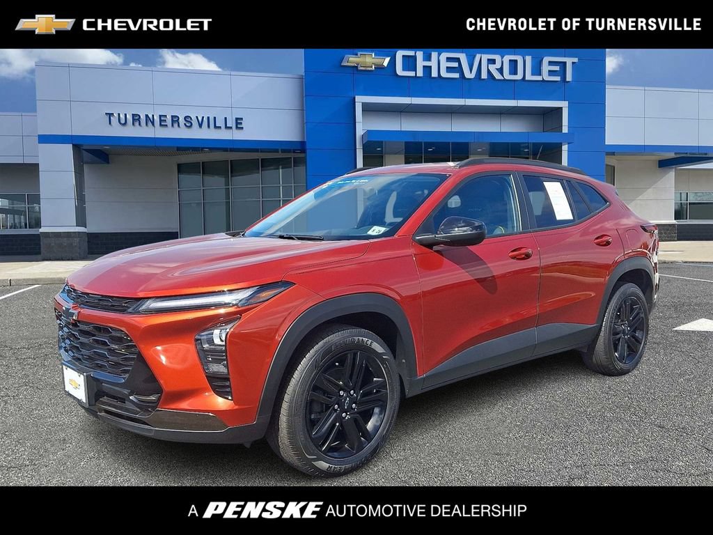 Certified 2024 Chevrolet Trax ACTIV w/ Driver Confidence Package