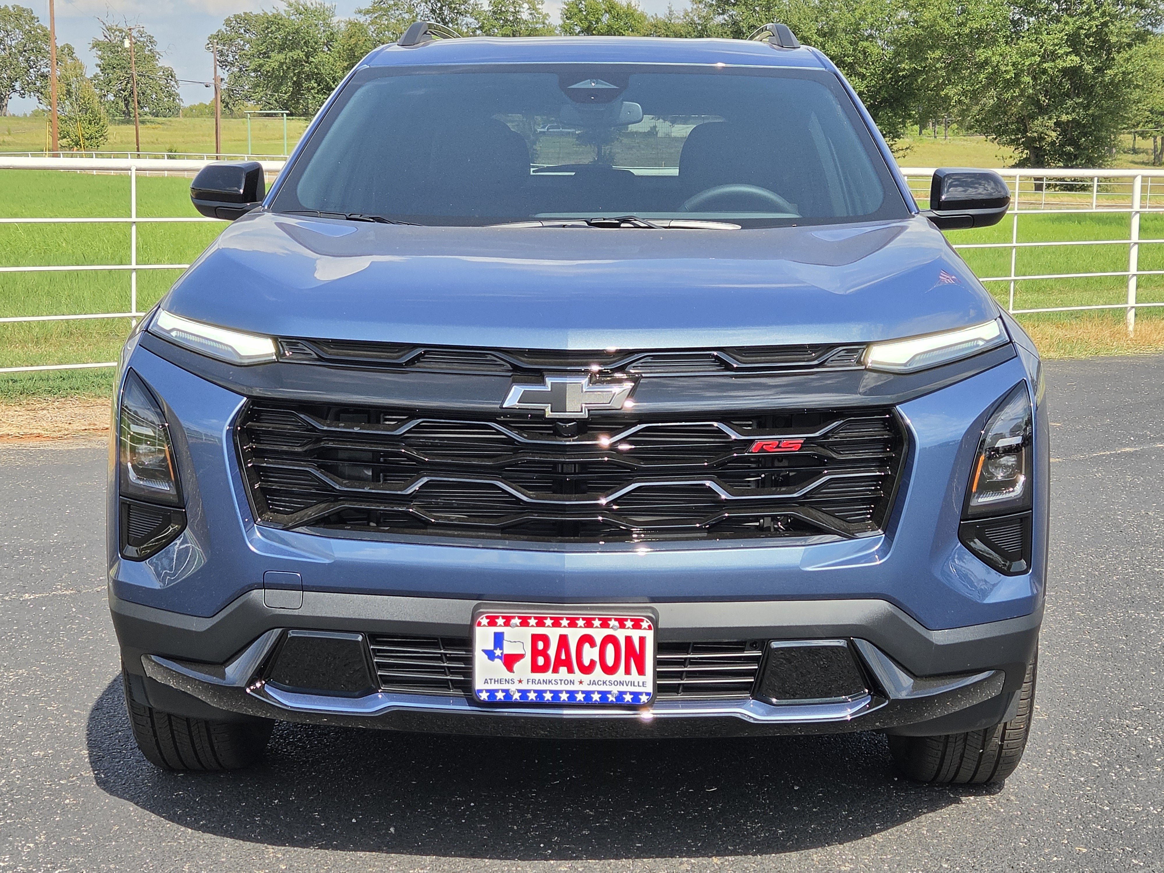 New 2027 Chevrolet Equinox RS w/ Convenience Package III FWD image 2