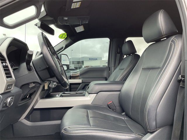 Used 2022 Ford F350 Lariat w/ Lariat Value Package image 11