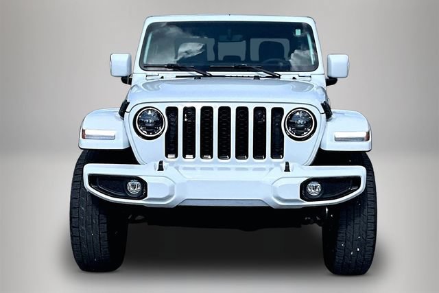 Used 2023 Jeep Gladiator Overland AWD/4WD image 3
