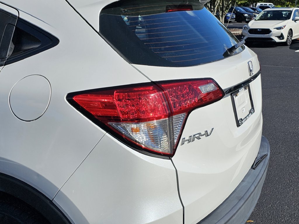 Used 2022 Honda HR-V LX image 7