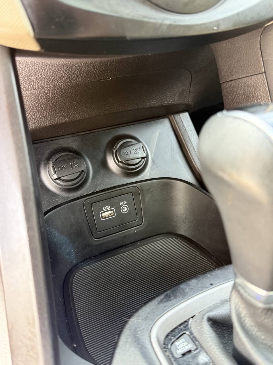Used 2018 Hyundai Santa Fe Sport w/ Cargo Package FWD image 21