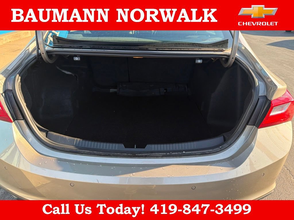 Used 2024 Chevrolet Malibu LT FWD image 38