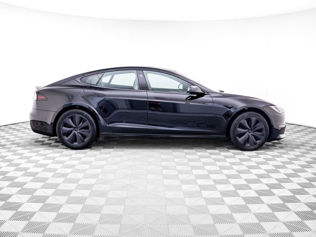 Used 2023 Tesla Model S Standard Range image 6
