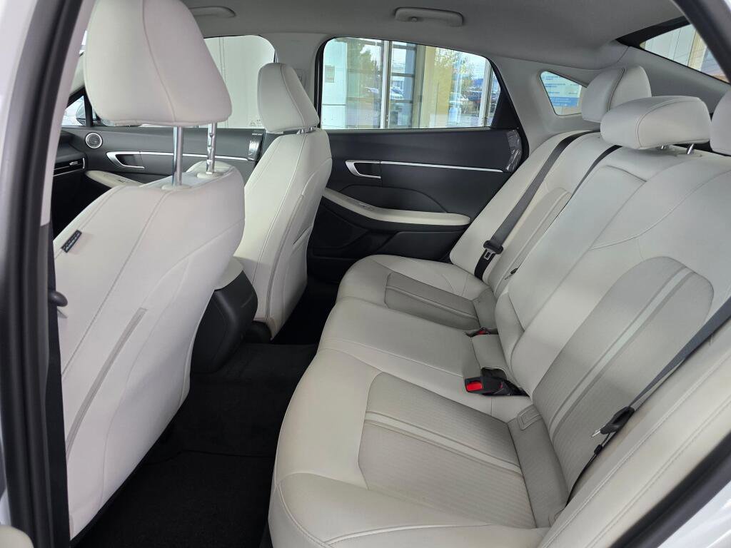 New 2026 Hyundai Sonata SEL AWD/4WD image 33