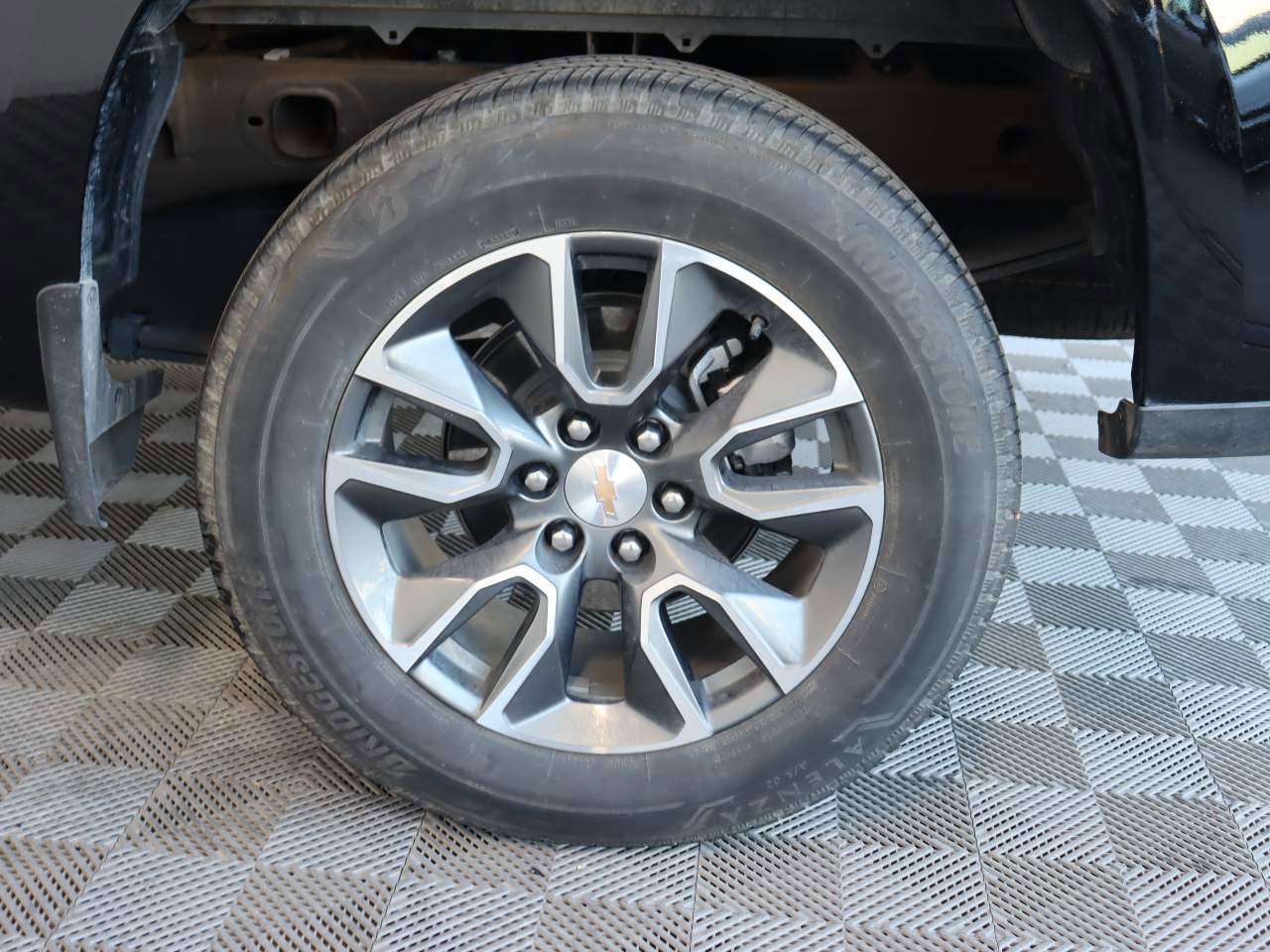 Certified 2025 Chevrolet Silverado 1500 LT w/ All Star Edition Plus image 17