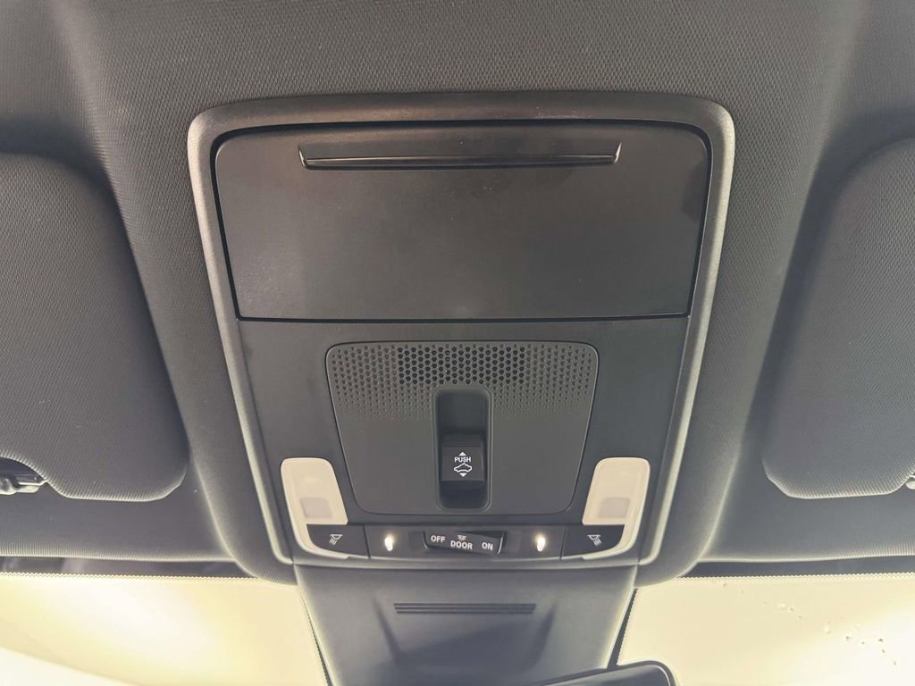 Used 2025 Honda CR-V Sport Touring image 25