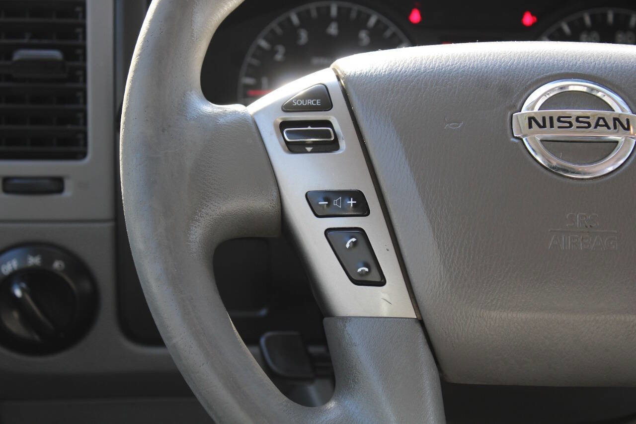 Used 2016 Nissan NV 3500 SV w/ SV Technology Package image 33