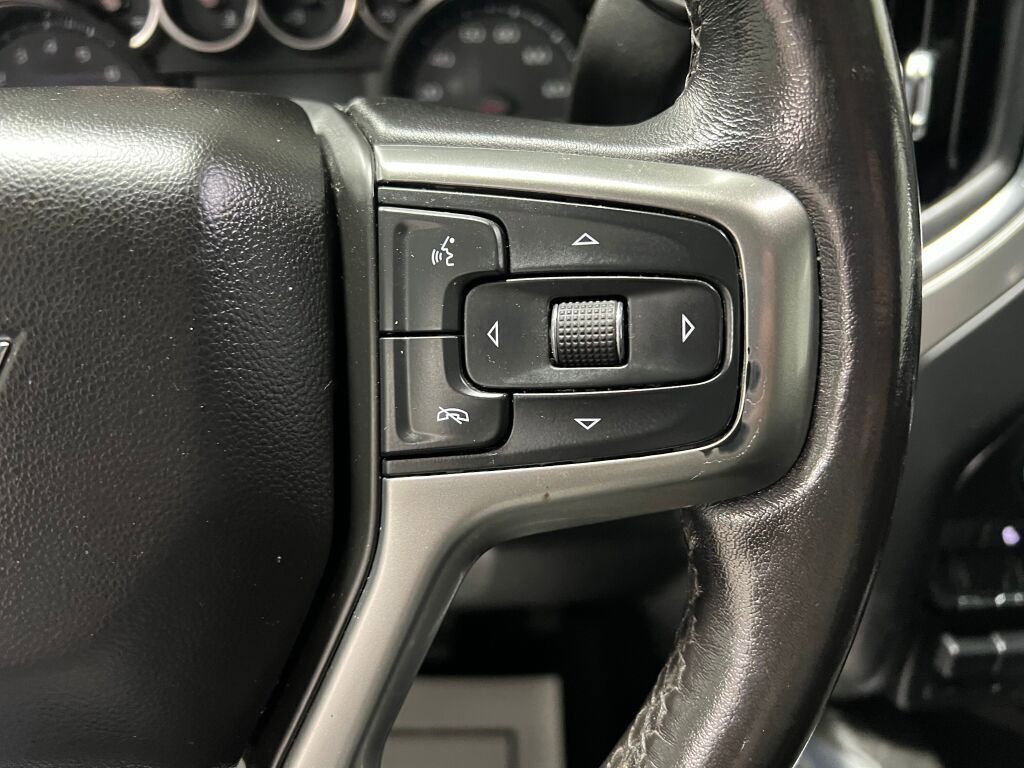 Used 2022 Chevrolet Silverado 2500 LTZ w/ LTZ Plus Package image 14