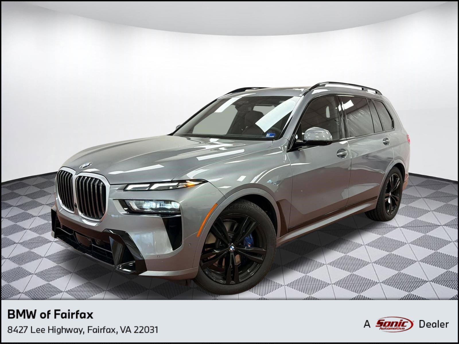Certified 2024 BMW X7 xDrive40i w/ M Sport Package image 1
