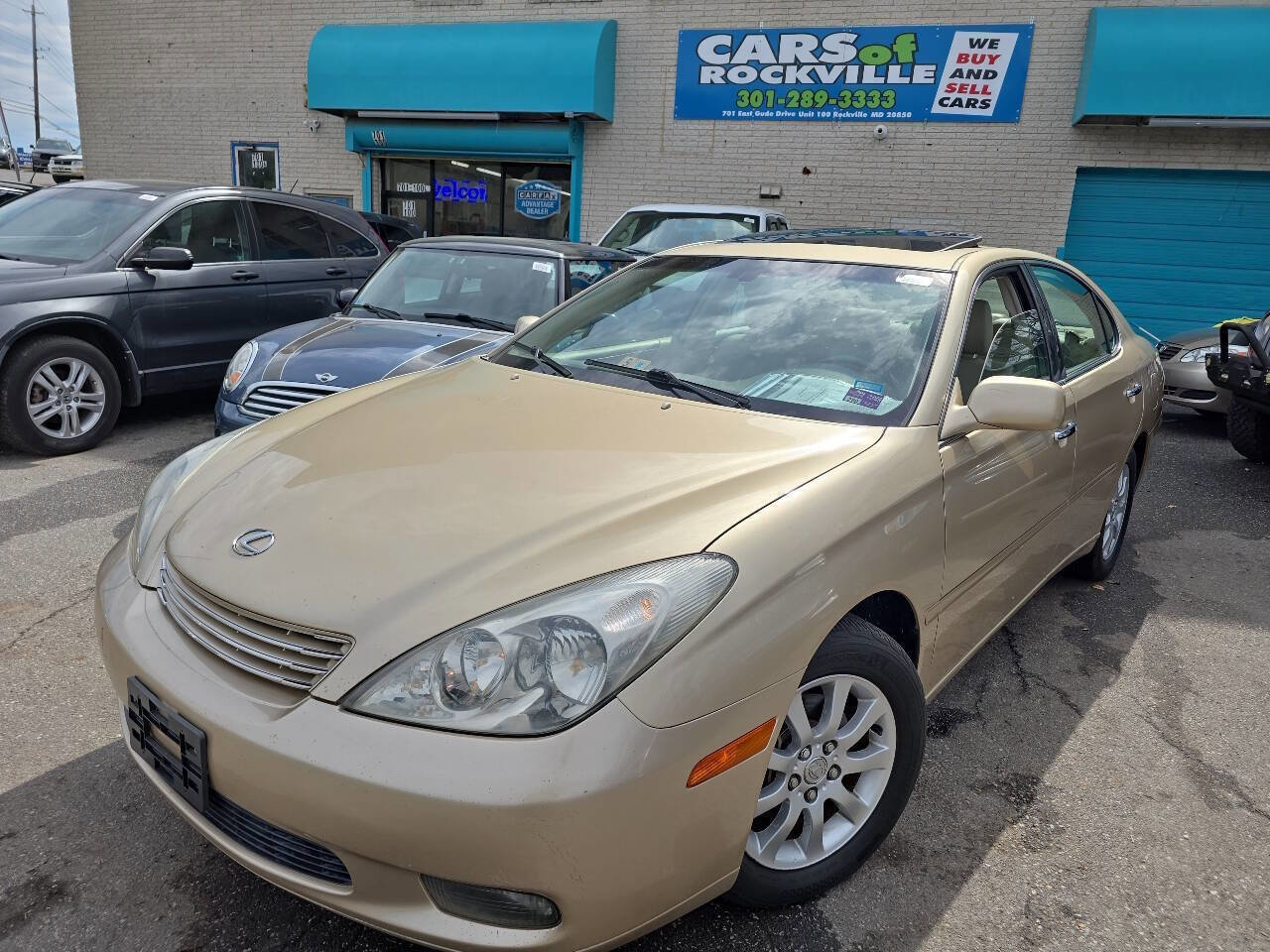 Used 2004 Lexus ES 330 image 2