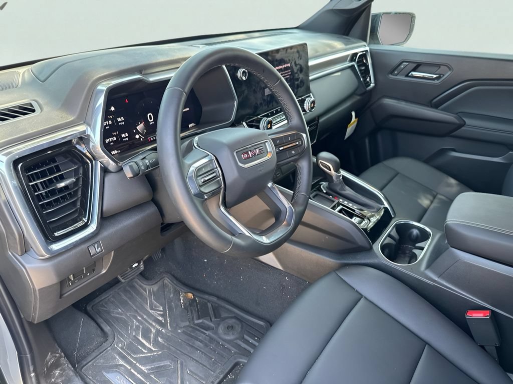 New 2026 GMC Canyon Elevation w/ Convenience Package RWD image 8
