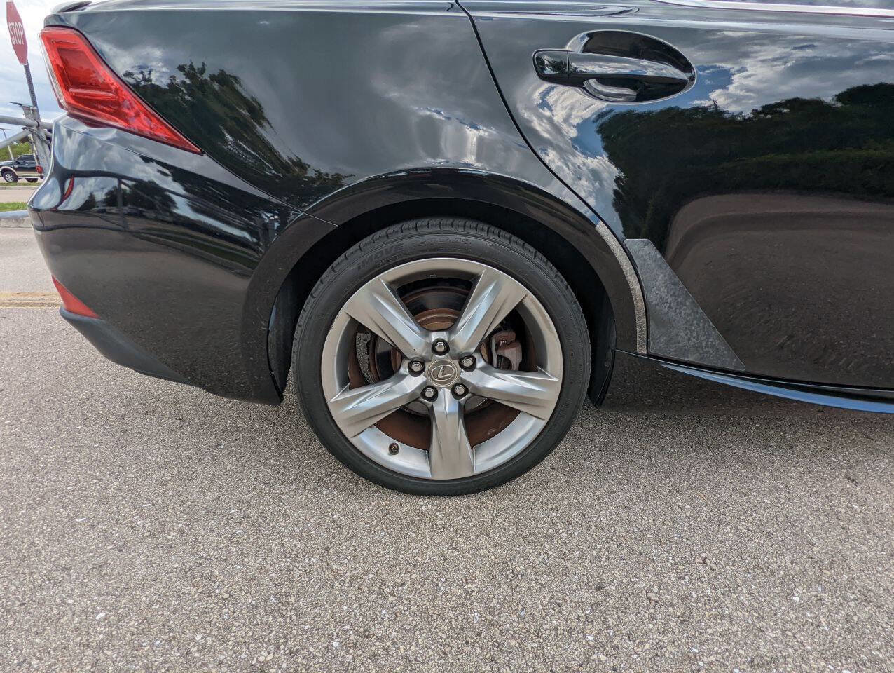 Used 2015 Lexus IS 350 image 28