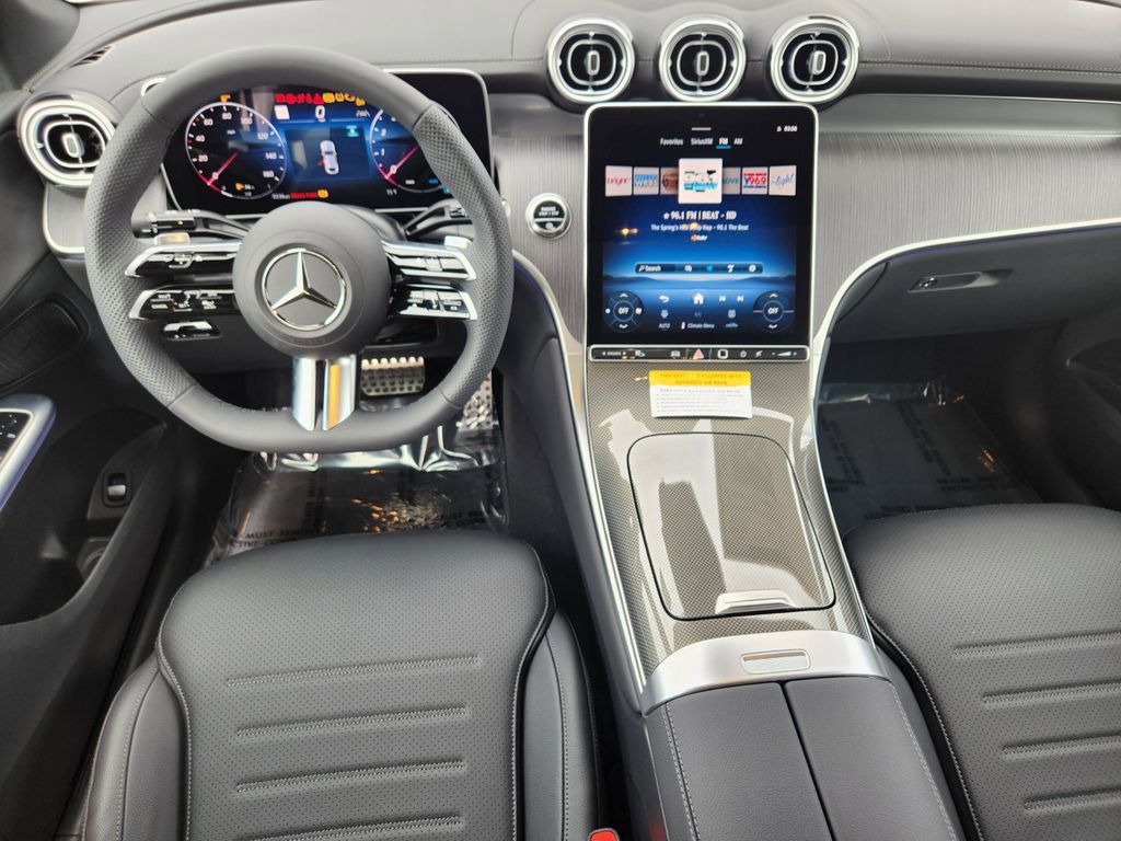 Used 2025 Mercedes-Benz GLC 300 GLC 300 Coupe image 25