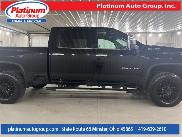 Used 2022 Chevrolet Silverado 2500 High Country w/ Z71 Off-Road Package image 6