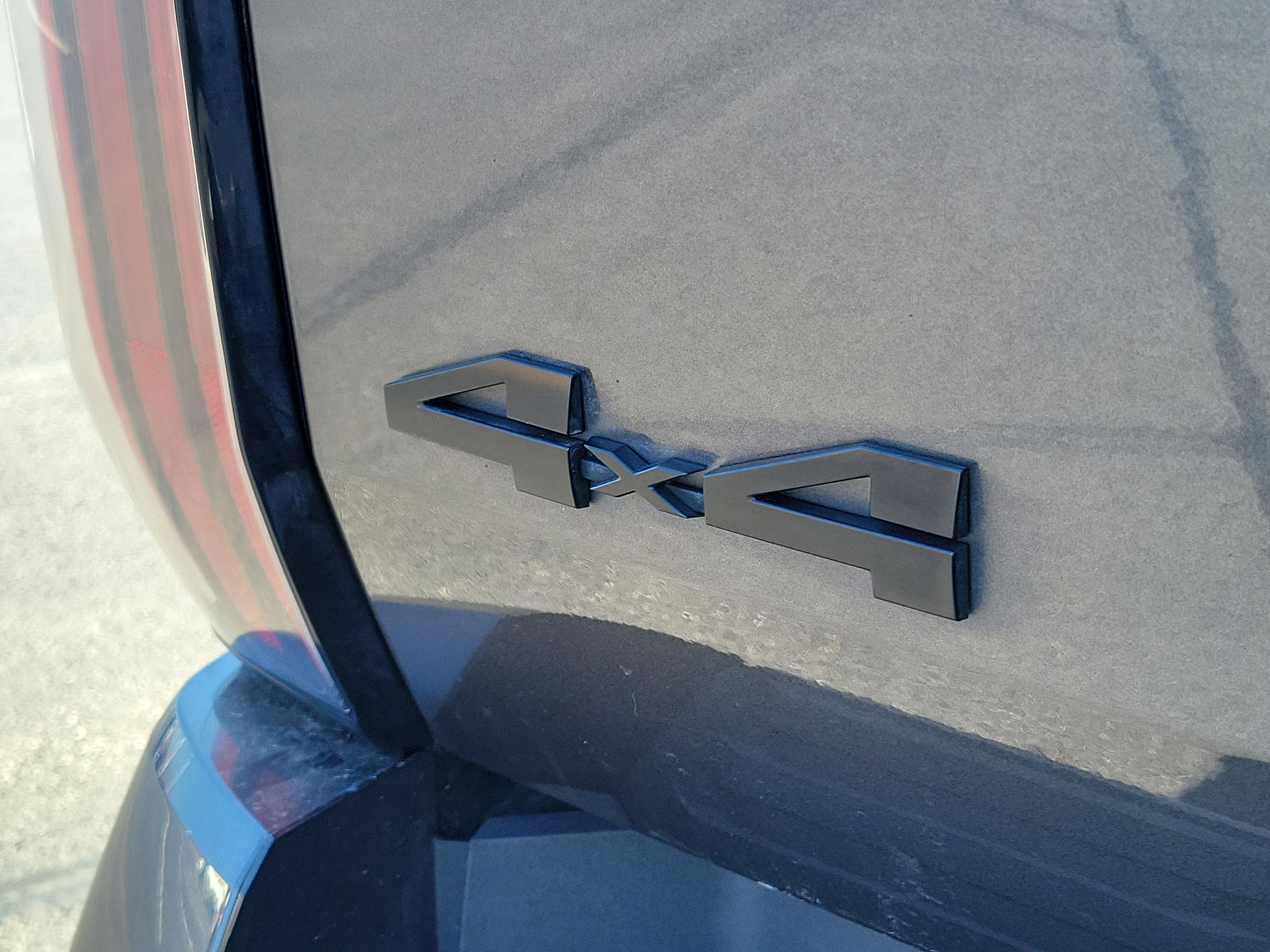 Used 2023 Toyota Tundra Platinum w/ Advanced Package image 8