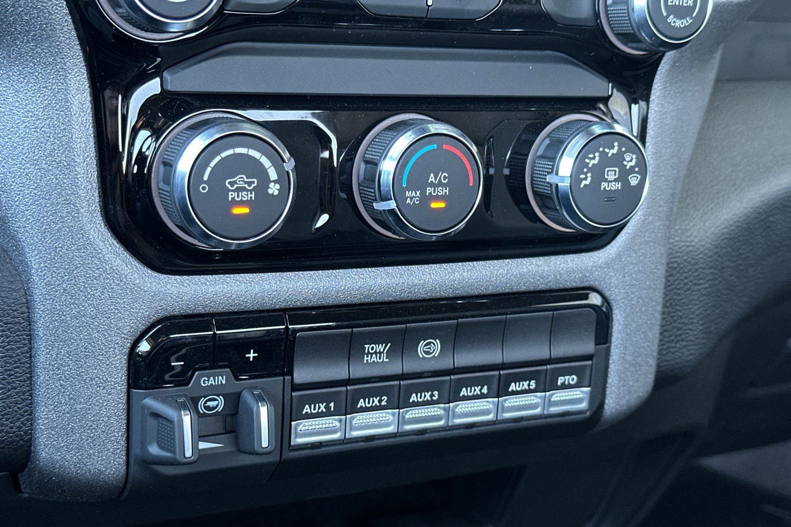 New 2025 RAM 5500 Tradesman image 16