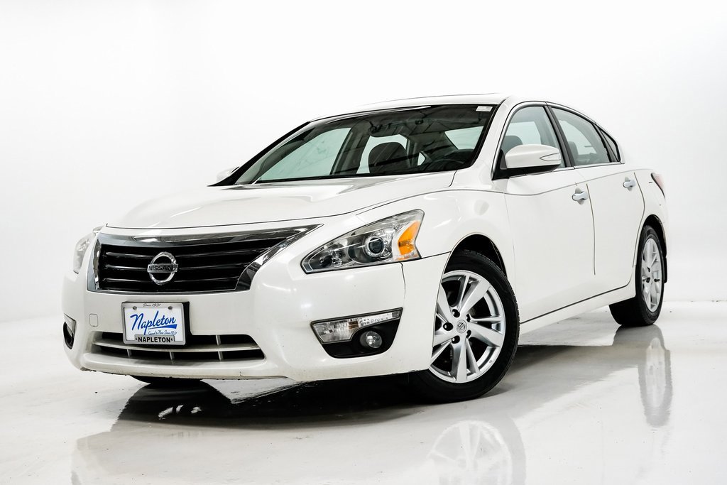 Used 2015 Nissan Altima 2.5 SL w/ Technology Package