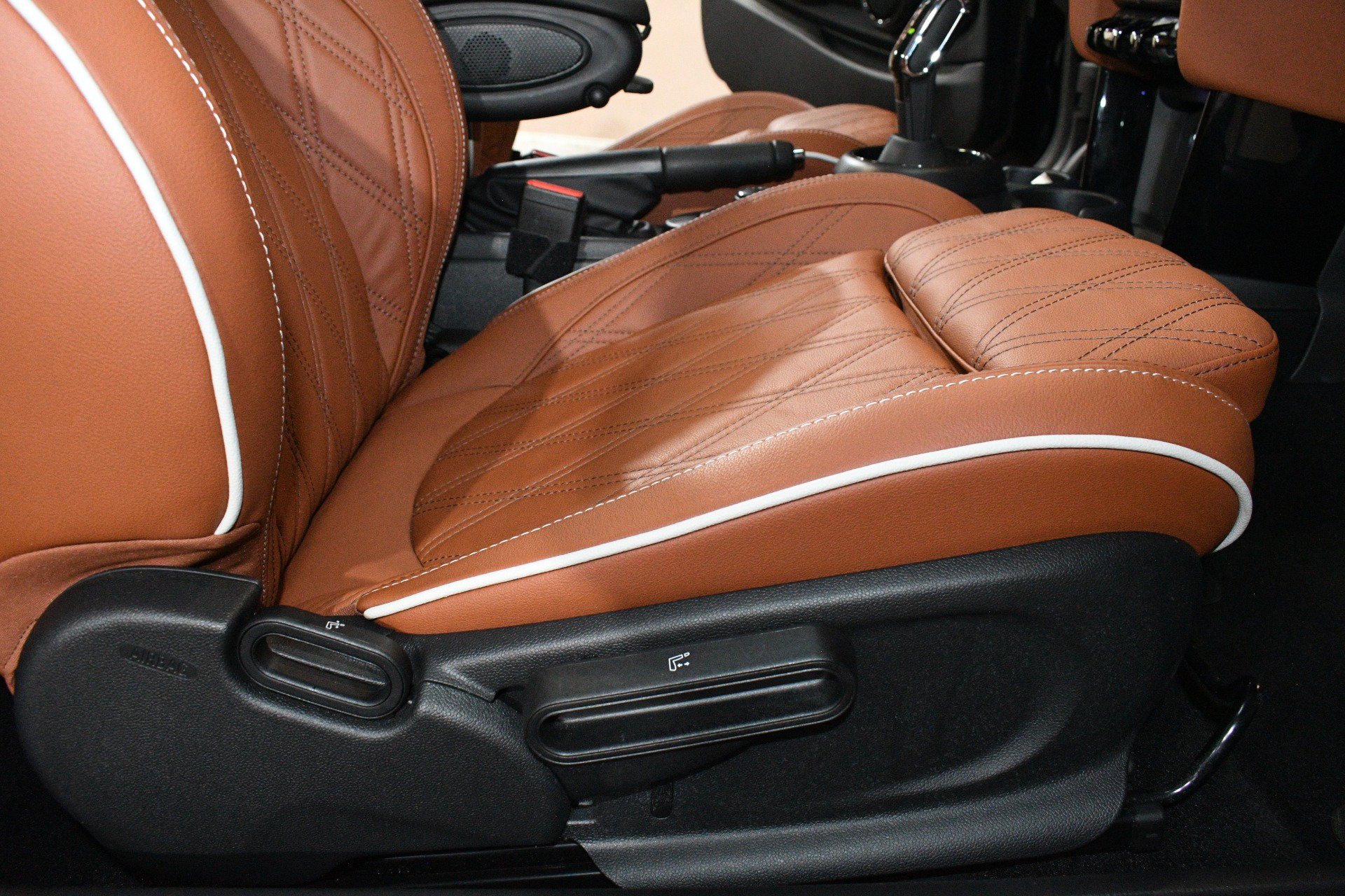 Used 2023 MINI Cooper S FWD image 14