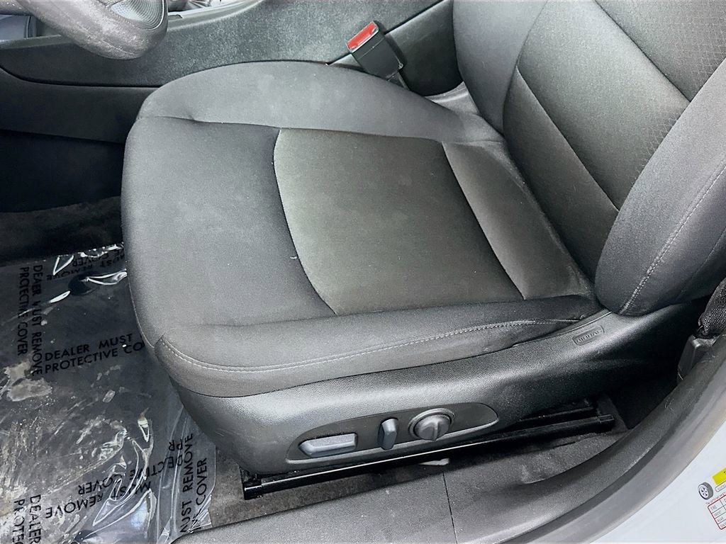 Used 2024 Chevrolet Malibu LT image 26